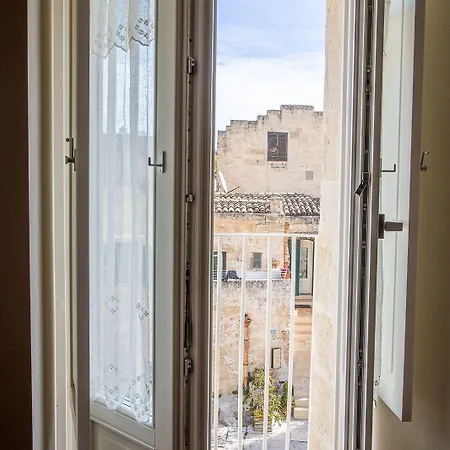 L'artiere Dimore Nei Sassi ゲストハウス