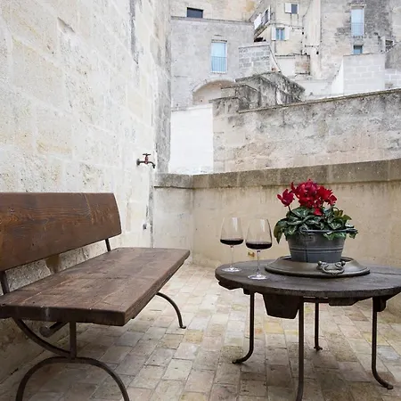 L'artiere Dimore Nei Sassi ゲストハウス